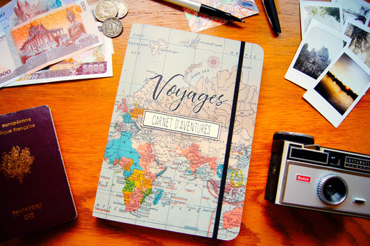 📔 Carnet d’Aventures – Le Journal de Bord des Voyageurs Créatifs ! 🎨