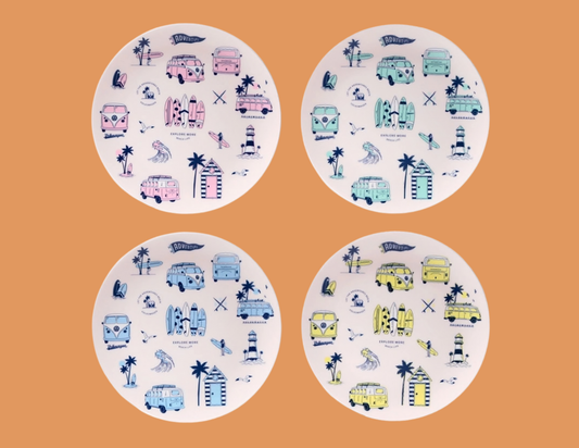 🍽️ Lot de 4 Assiettes à Pique-Nique - Aventure 🌴